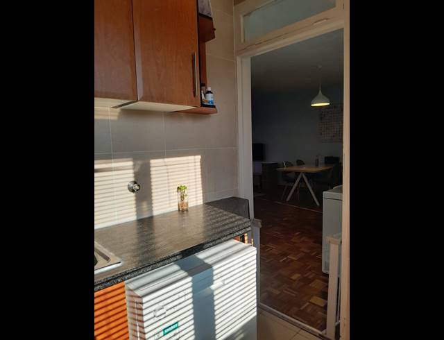 1 BEDROOM APARTMENT FOR SALE IN ESSENWOOD